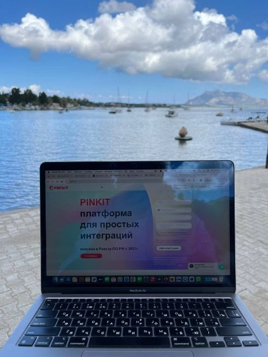 Алексей Окара и Артем Иванов